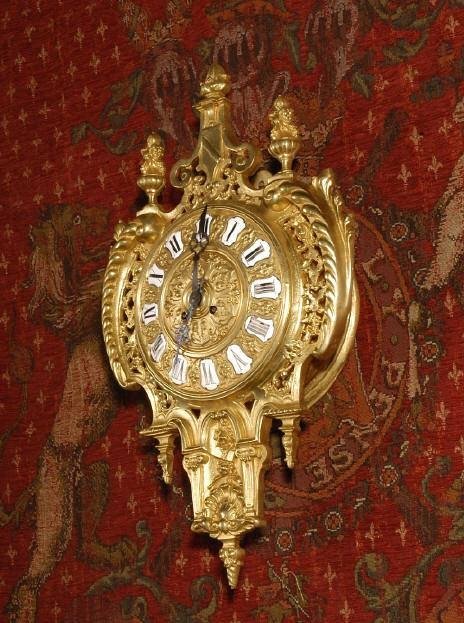 fig 1. Stunning Large Gilt Brass Cartel Clock